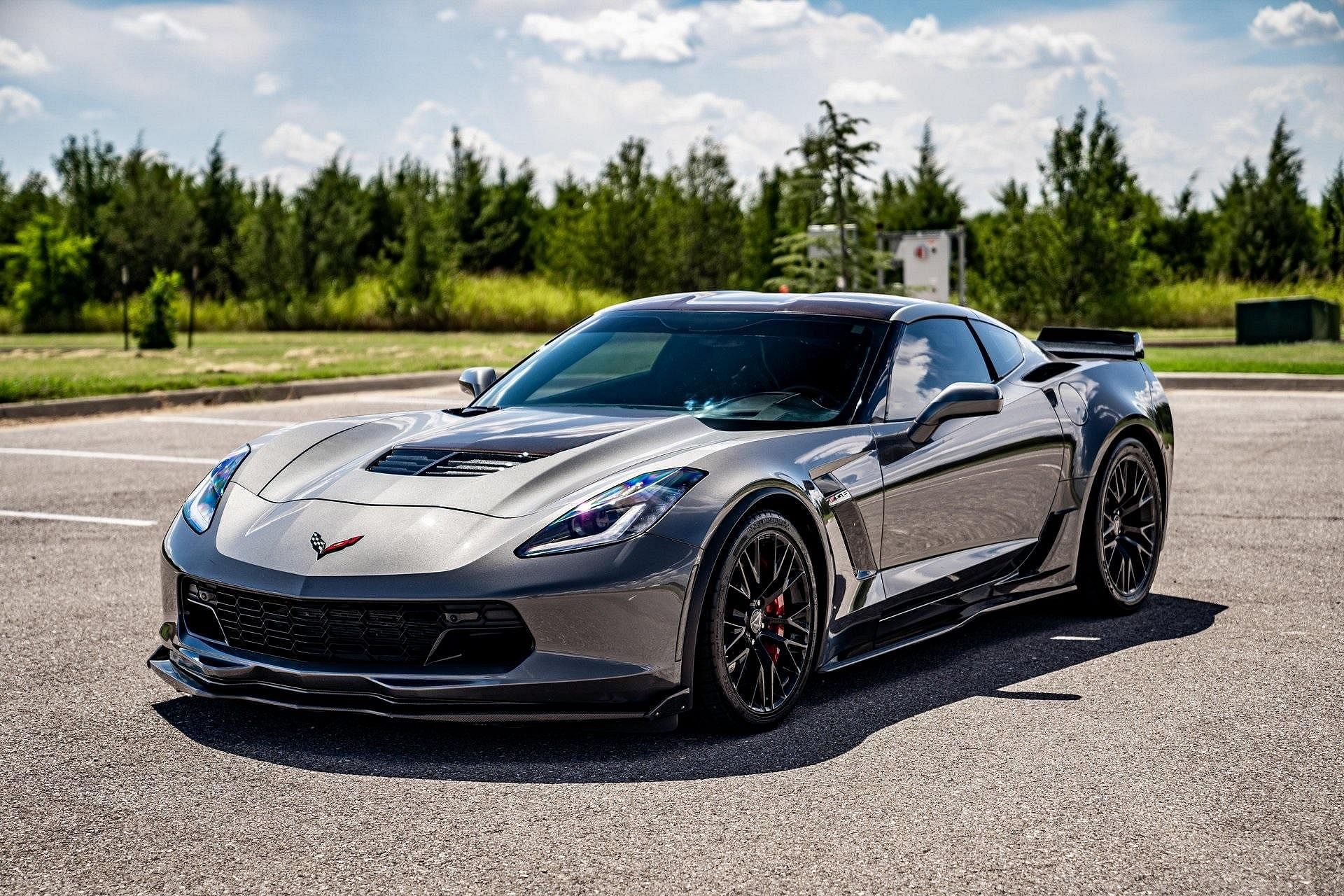 Grey 2016 Chevrolet Corvette Z06 front