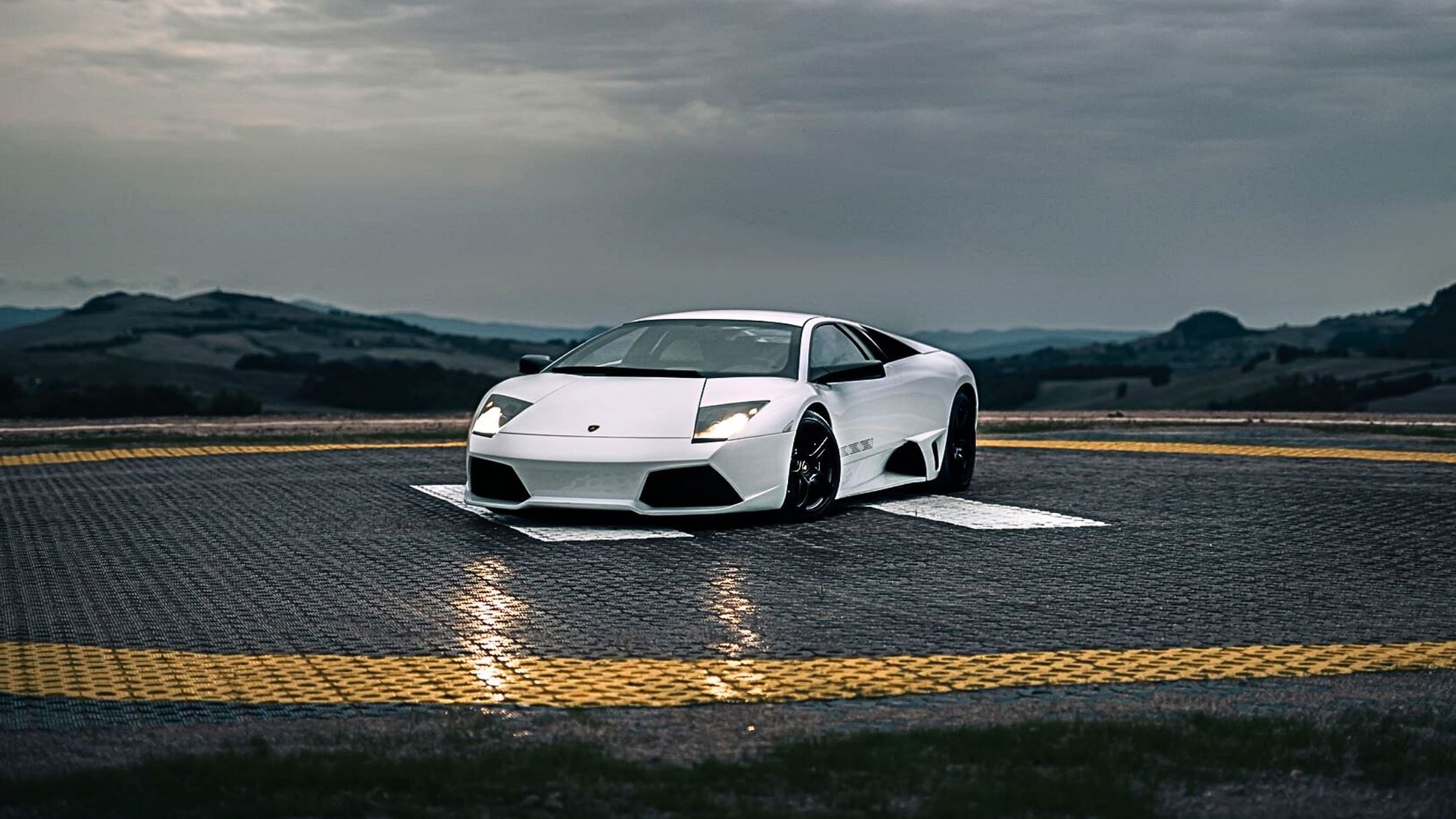 lamborghini murcielago white